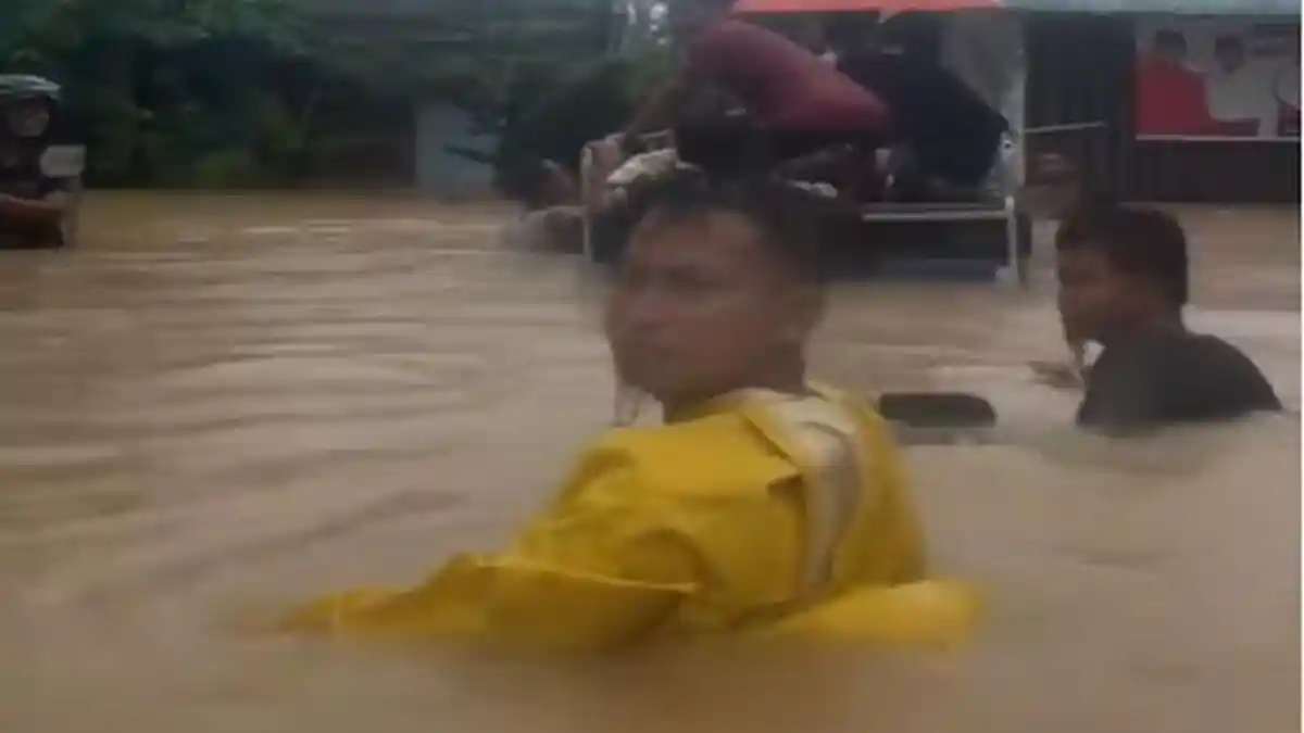 Berita Populer Batam Hari Ini, Banjir Tembesi Tower, Penemuan Mayat Wanita Hingga Pasir Laut