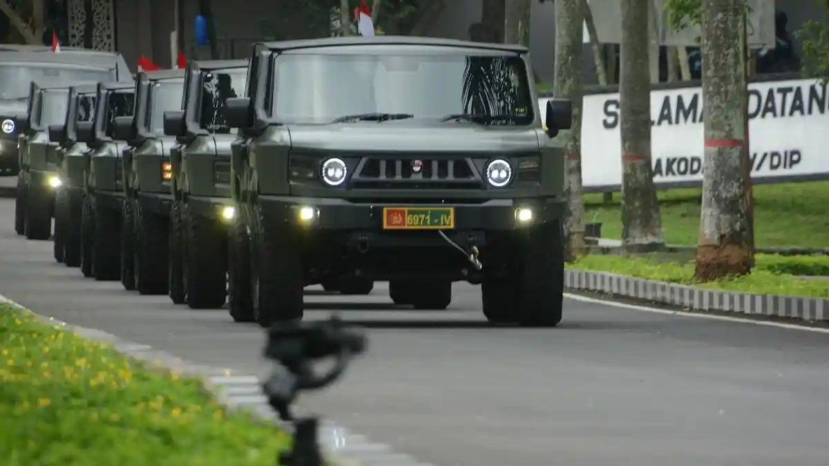 Kodam IV/Diponegoro Terima 39 Unit Ransus Jeep Maung Dari Kementerian Pertahanan