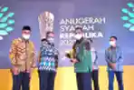 BTN Syariah Terima Penghargaan Sebagai Bank Terbaik