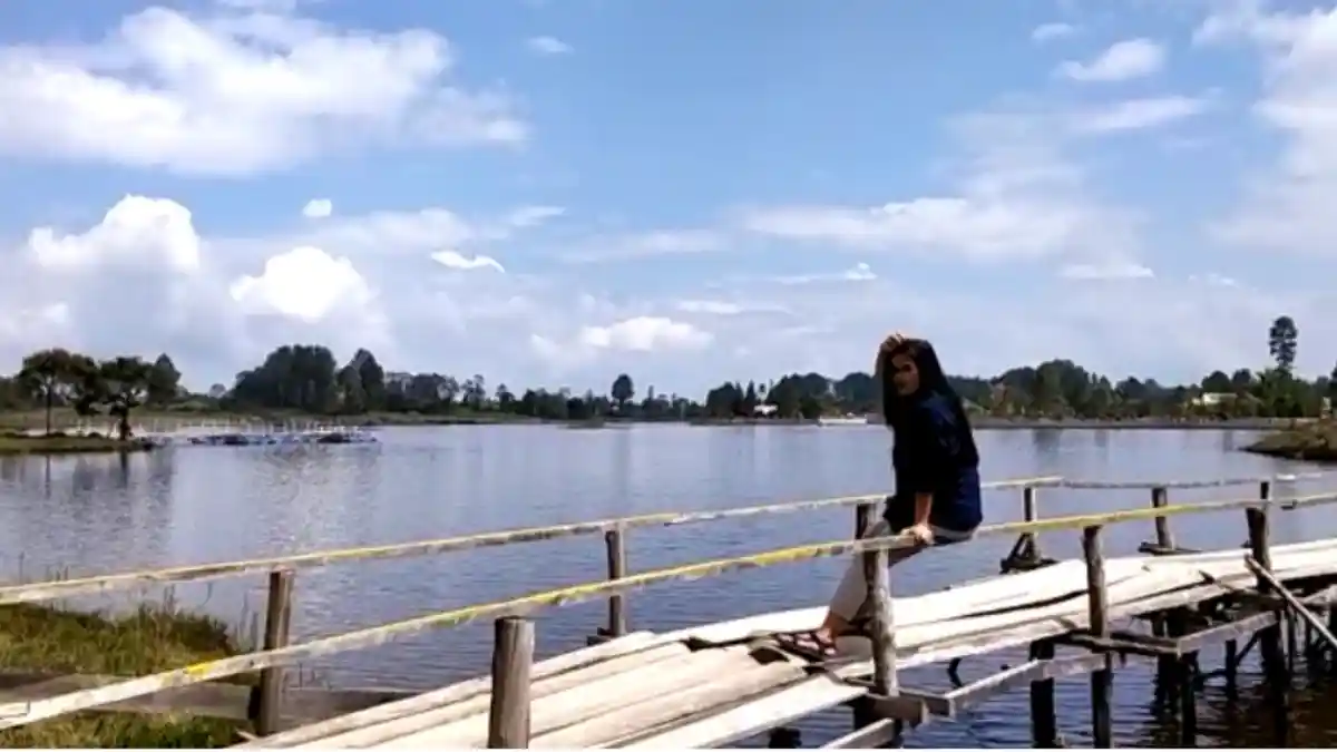 Nikmati Ketenangan Di Danau Aek Natonang, Disuguhi Pemandangan Alam yang Asri