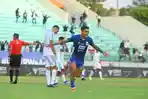 Pemain-PSIS-Semarang-Gali-Freitas-merayakan-gol-ke-gawang-PSBS-Biak.jpg