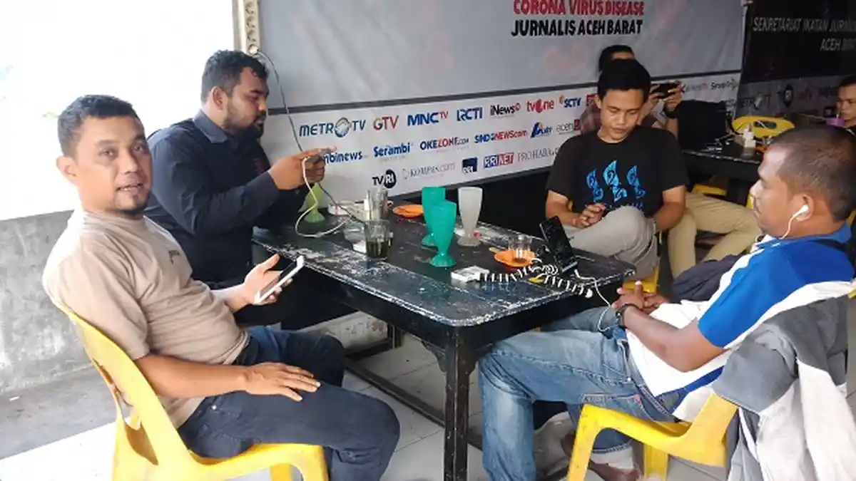 Empat Jam Jaringan Telepon Selular di Meulaboh Mati, Aktivitas Warga Terganggu