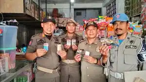 Satpol-PP-Sulbar-bersama-Satpol-PP-Kabupaten-Mamasa-sosialisasi-larangan-rokok-ilegal.jpg