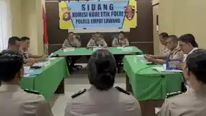 polisi-empat-lawang-sidang-etik.jpg