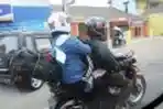 Mudik Bersepeda Motor Bawa Istri dan Anak