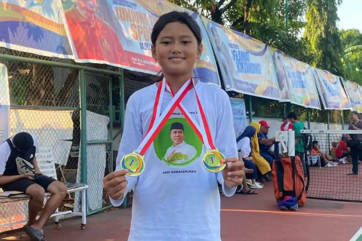 Petenis Sulawesi Tenggara Caroline Lantemona Raih Medali Emas di Ajang Dream Team Tennis Makassar