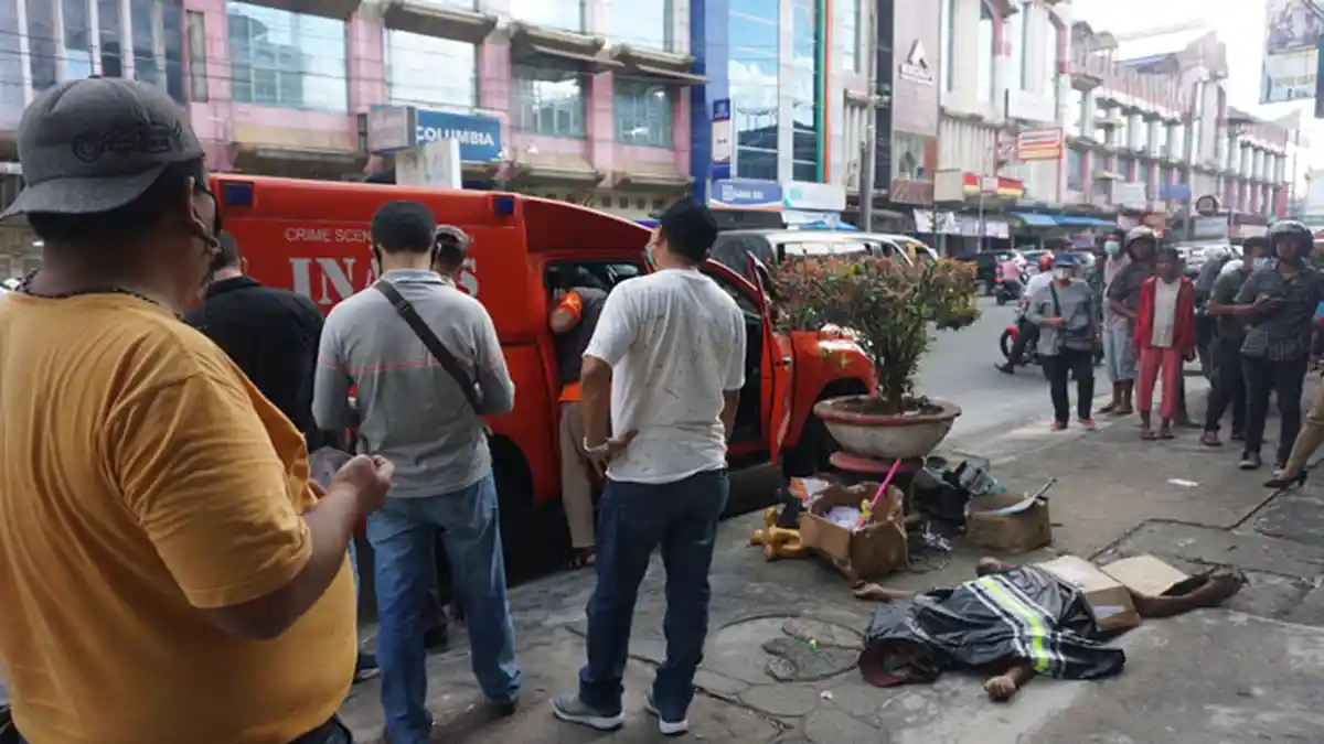 Warga Siantar Geger, Parbotot Meninggal Tiba-tiba di Trotoar