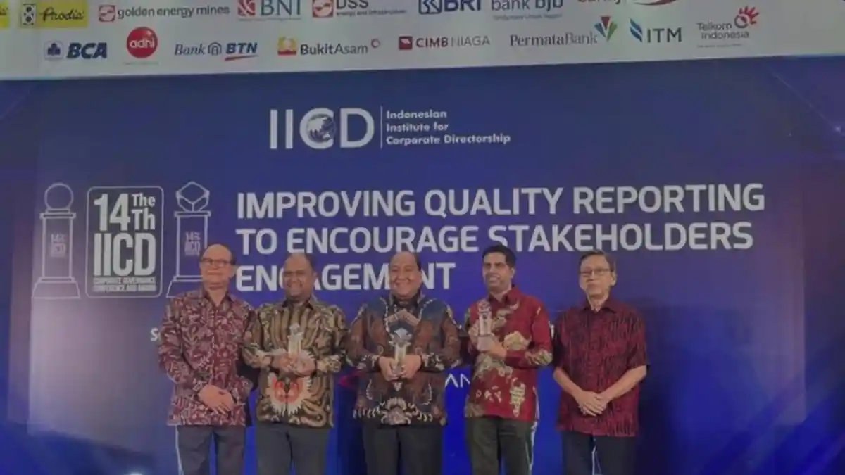 PT Timah Tbk Raih Penghargaan Top 50 Mid Cap PcLS Dalam Ajang The 14th IICD