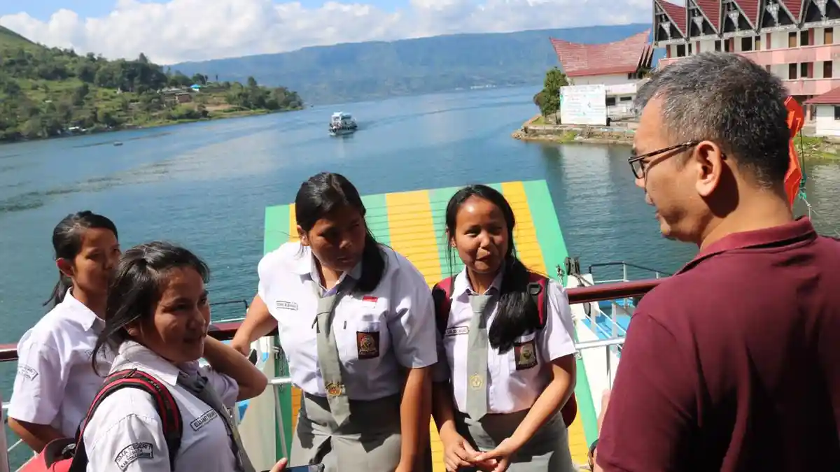 Sihar Sitorus Tolak Penerapan Wisata Halal di Danau Toba yang Dilontarkan Gubernur Edy Rahmayadi
