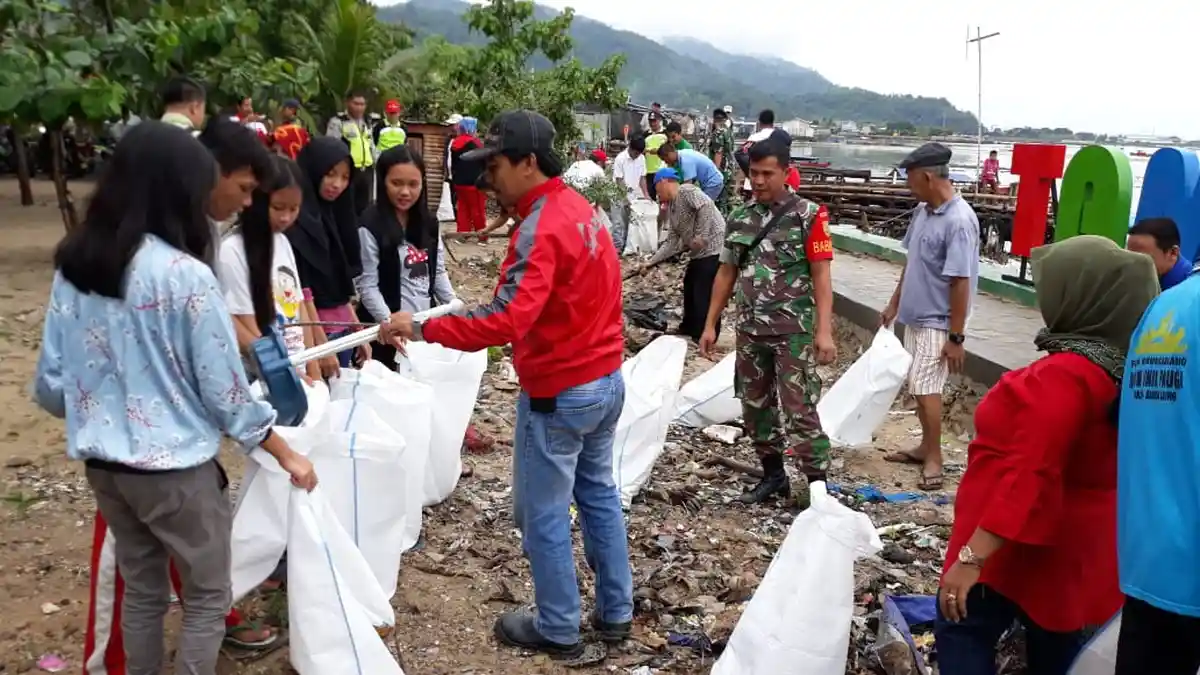 Mitra Bentala dan Warga Panjang Utara Tetapkan RTH di Pesisir Panjang Utara