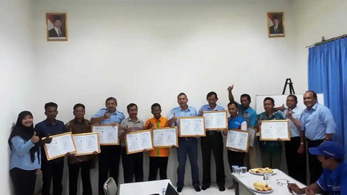 Delapan KUD Plasma Binaan Sampoerna Agro Raih Sertifikasi RSPO   