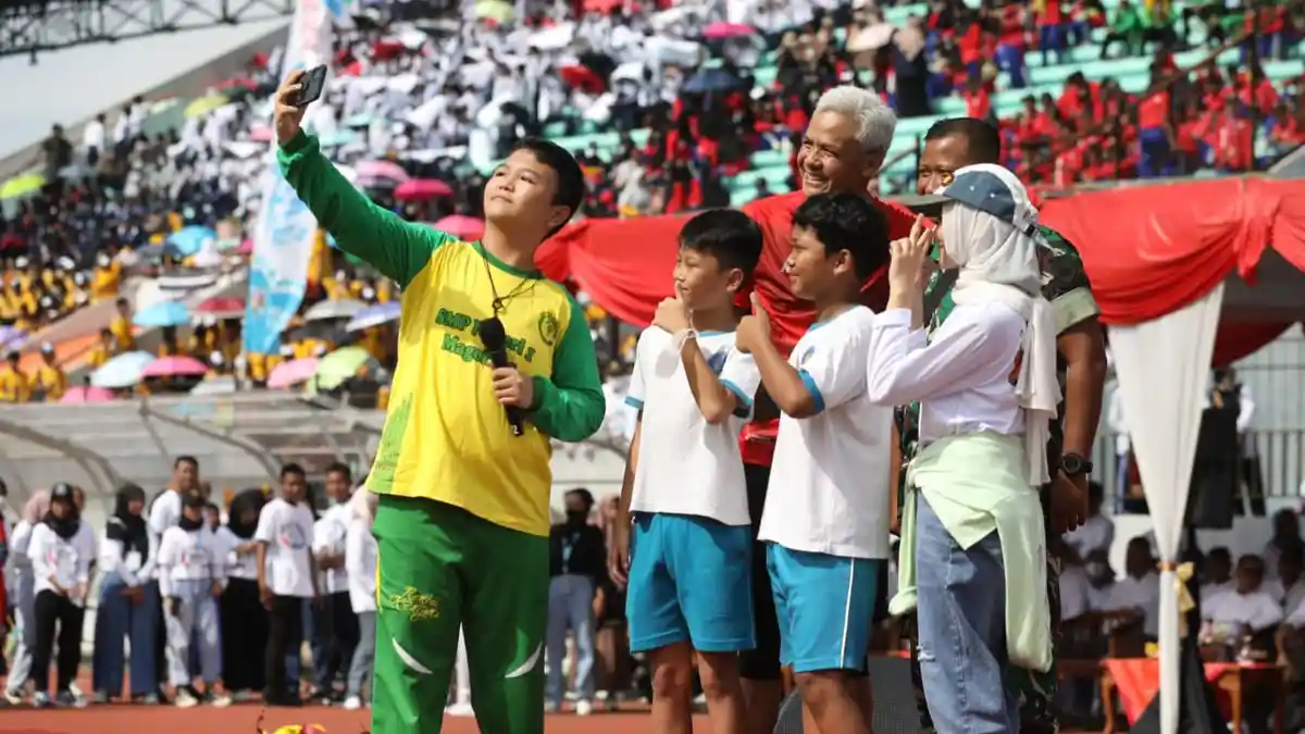 Peringati Hari Anak Nasional, Ganjar Kumpulkan Ribuan Anak di Magelang