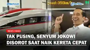 TAK-PUSING-Senyum-Jokowi-Disorot-Saat-Laju-Kereta-Cepat-Jakarta-Bandung-Capai-351-Kilometer-Per-Jam.jpg