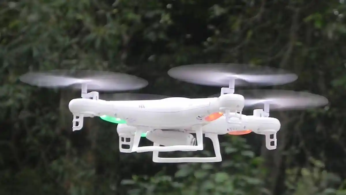 Drone Murah 500 Ribuan - Pingin Rekam Ala-ala Bird's Eye? Kamera Ini Cocok Buatmu!