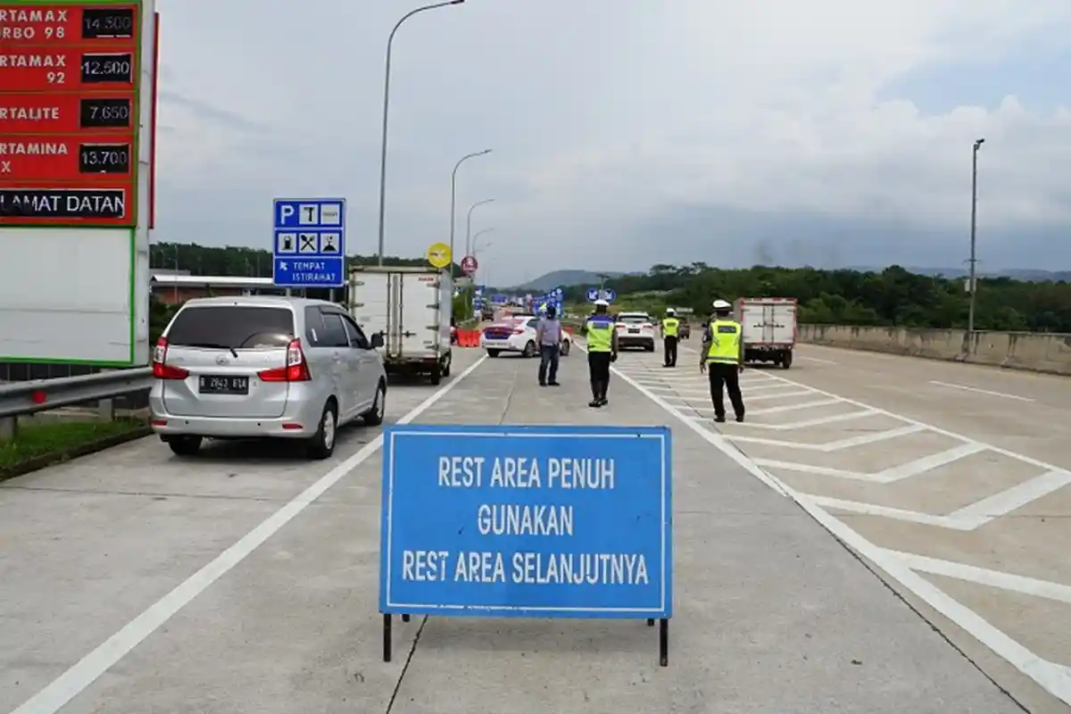 Rest Area Jalan Tol Diberlakukan Sistem Buka Tutup saat Arus Balik Lebaran