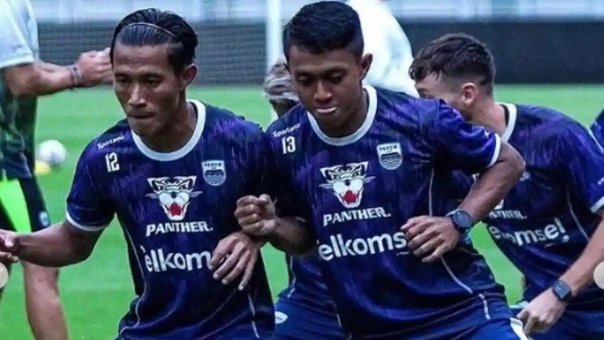 Jadwal Persib Bandung vs Pesija Jakarta Liga 1 Tidak Akan Digelar Malam Hari
