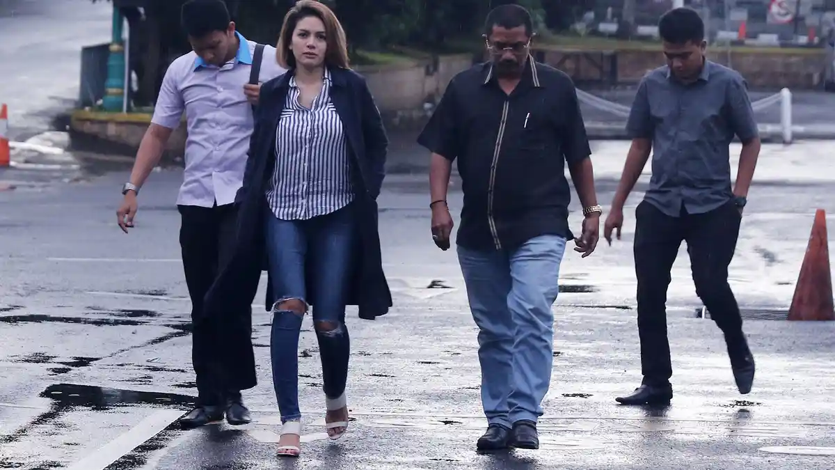 Gara-gara Jupe, Nikita Mirzani Ditinggal Kabur Pacar dan Batal Dapat Kontrak Kerja