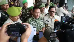 Pangdam-IIISiliwangi-Mayjen-TNI-Kosasih-bersama-Ketua-PPM.jpg