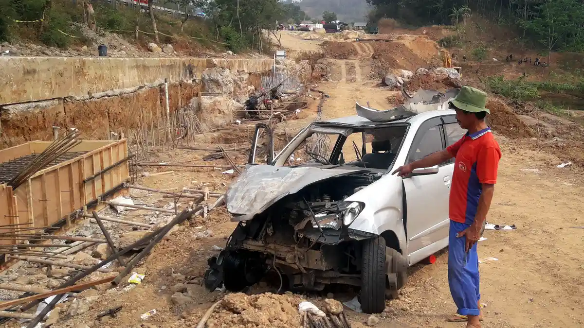 Saksi Mata Ungkap Kengerian Tabrakan Beruntun di Tol Cipularang, Ada yang Histeris Minta Tolong