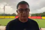 Manajer-Semen-Padang-FC-Masykur-Rauf-2-7112025.jpg