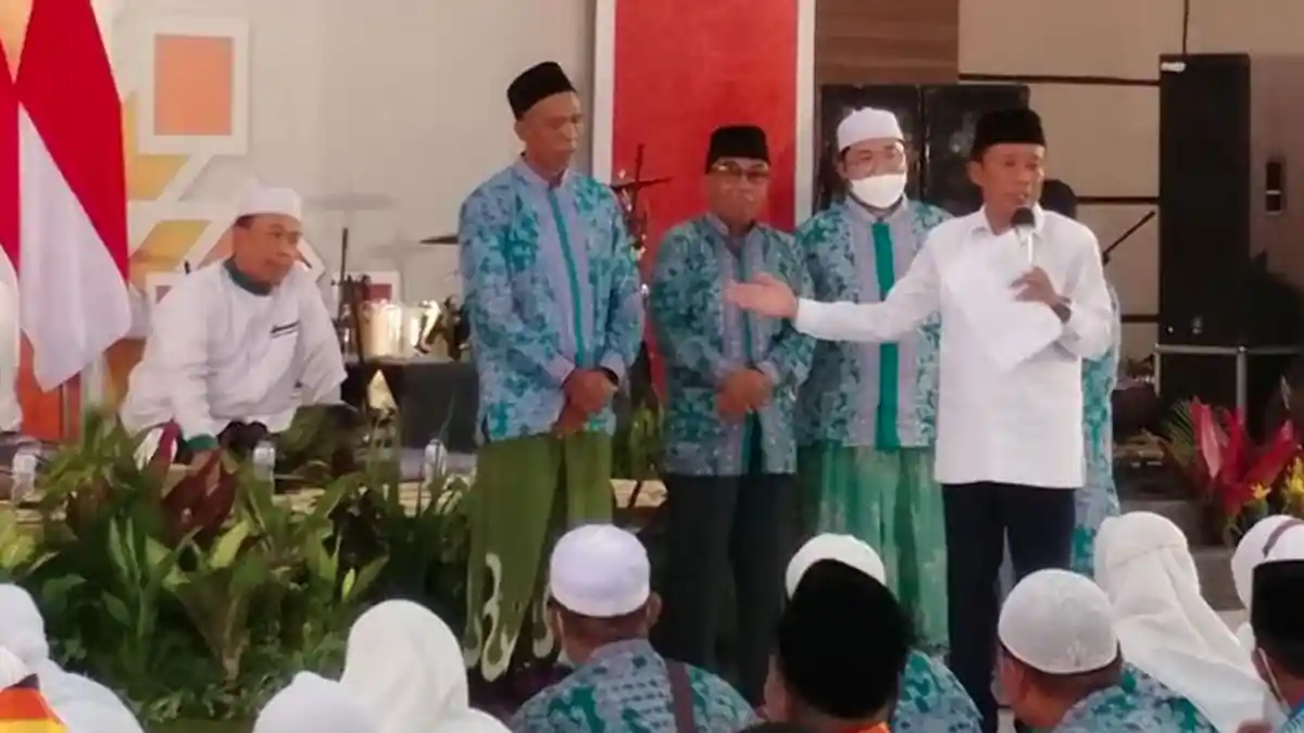 Calon Jemaah Haji asal Jember Diminta Tak Bawa Petis dan Beras, Disarankan Bawa Kaus Kaki Tebal