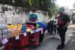 Perjuangan Pegawai Transmart Solo, Bertahan di Tengah Pandemi: Keluar Mal, Jualan di Pinggir Jalan