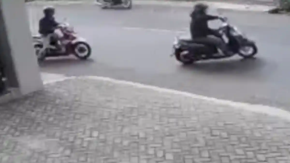 Motor Milik Maling Tertinggal di Kafe di Pasuruan, Polisi Temukan Celurit