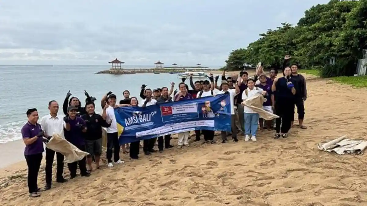 Sampah Jadi Isu Serius di Bali, AMSI Bali Gelar Aksi Bersih Pantai ...