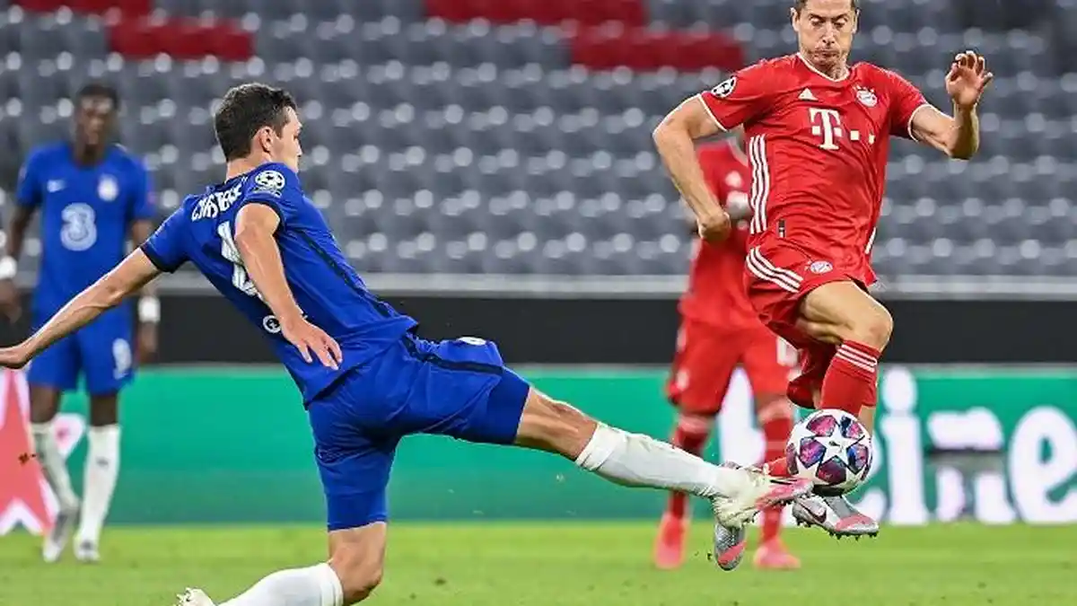 JADWAL Liga Champions Bayern Munchen vs PSG, Lewandowski Terancam Menepi
