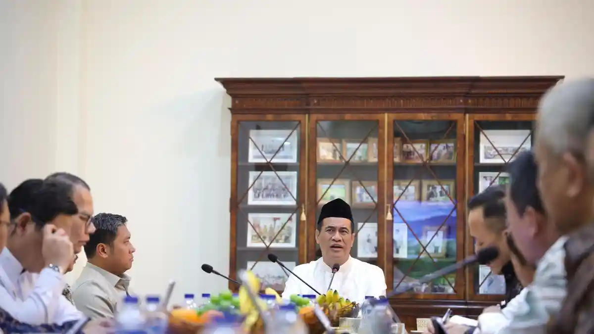 Mentan Amran Minta Hambatan Dihilangkan, Perkuat Ekosistem BUMN Pangan untuk Hilirisasi - Tribunsumsel.com