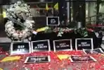 Keranda dan Tabur Bunga di KPK