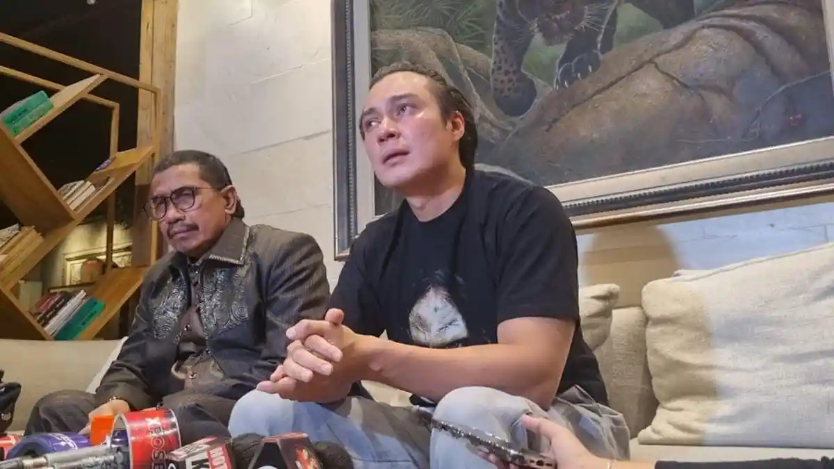 Menangis, Baim Wong Merasa Dikhianati, Duga Teman Baiknya Selingkuh dengan Paula Verhoeven