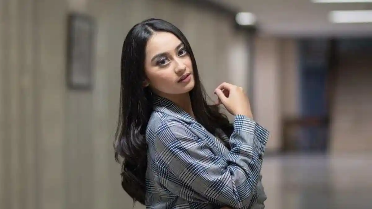 Ingat Memes Prameswari? Potretnya Bareng Sule Bikin Heboh Warganet, Pakai Baju Pengantin