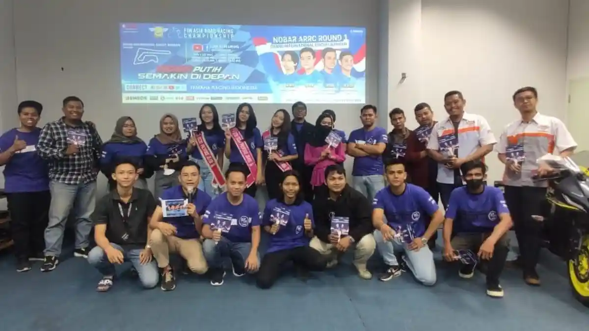 Komunitas Motor Yamaha dan Duta Fazzio Jambi Nobar ARRC Round 1