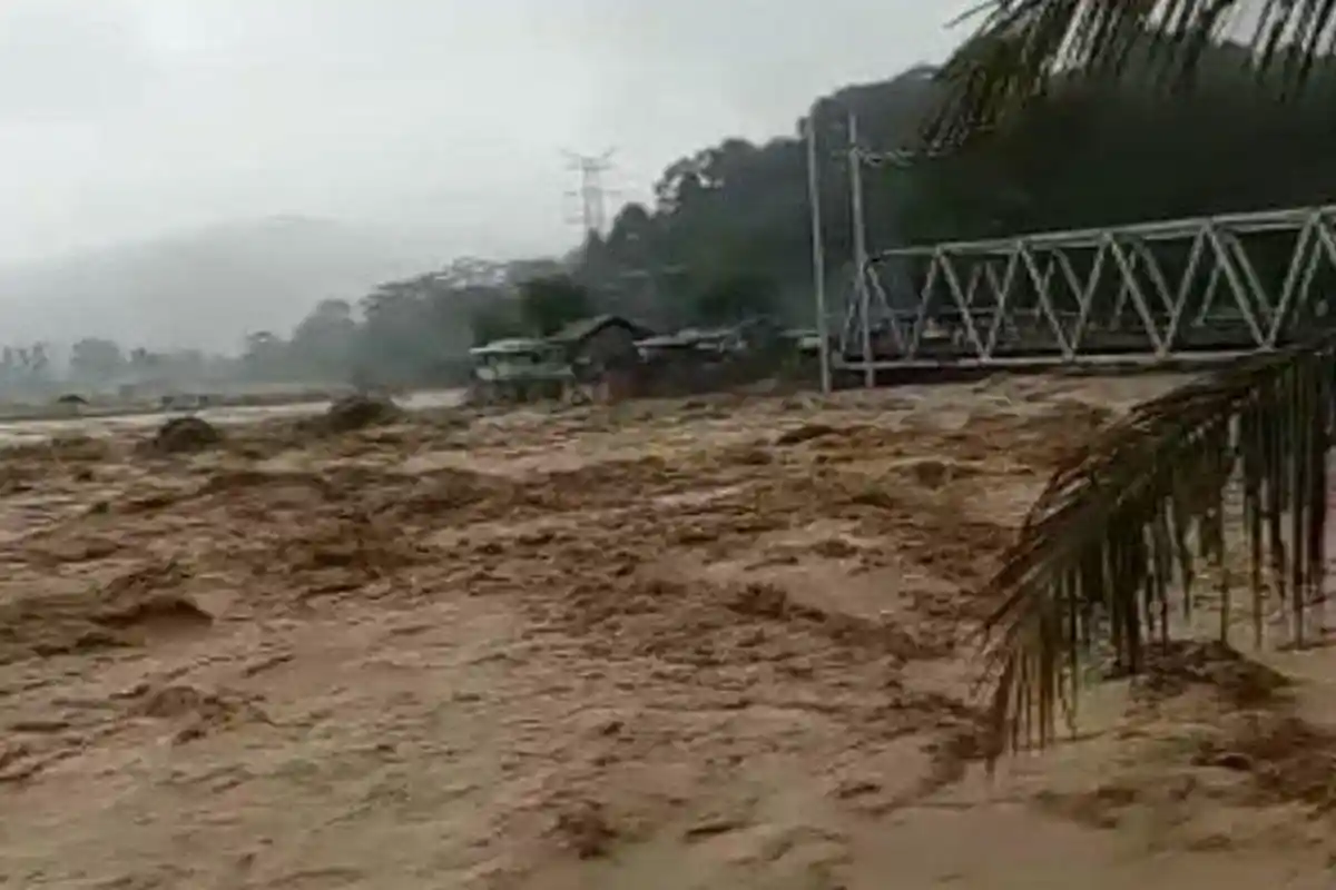 Data Sementara Banjir Bandang di Lahat, 1 Orang Hilang, 26 Rumah Hanyut Terbawa Arus