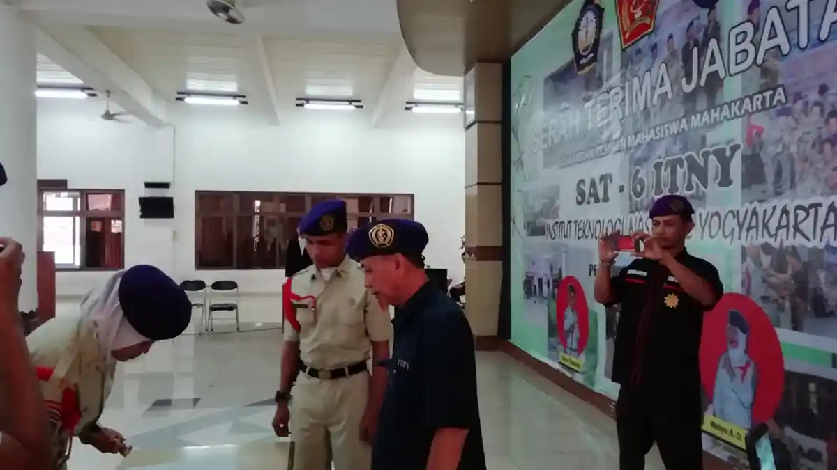 Wahyu Anisa Jadi Komandan Wanita Pertama di Menwa ITNY