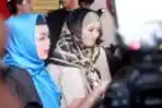 Elma Theana Memenuhi Panggilan Resmob Polda Metro