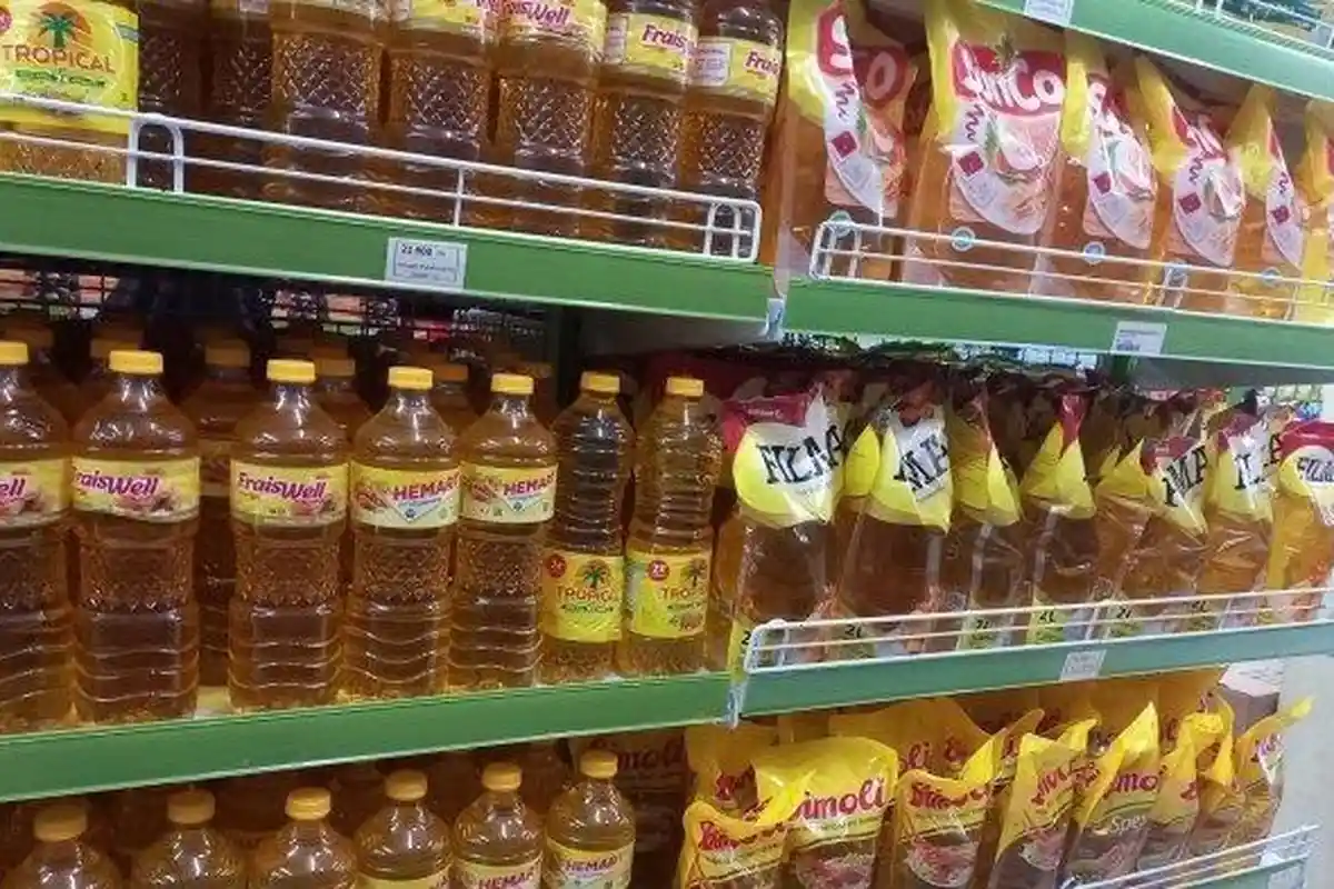 Harga Minyak Goreng di Indomaret dan Alfamart Hari Ini Jumat 12 Agustus 2022: Fortune & Filma Turun