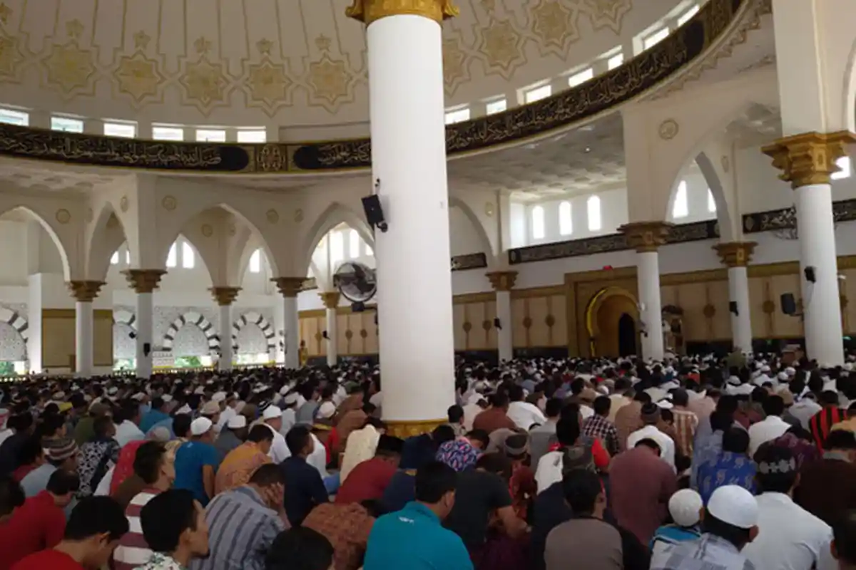 Amalan-amalan Sunnah di Hari Jumat, Ustadz Abdul Somad Sebut 40 Titik Waktu Mustajab Berdoa
