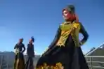 Fashion Show Busana Muslim Karya Desainer Lia Afif