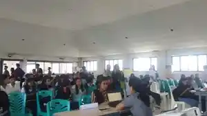 Mahasiswa-baru-UCB.jpg
