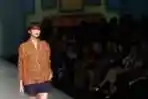 Fashion Show Karya Oscar Lawalata Bertema Totem