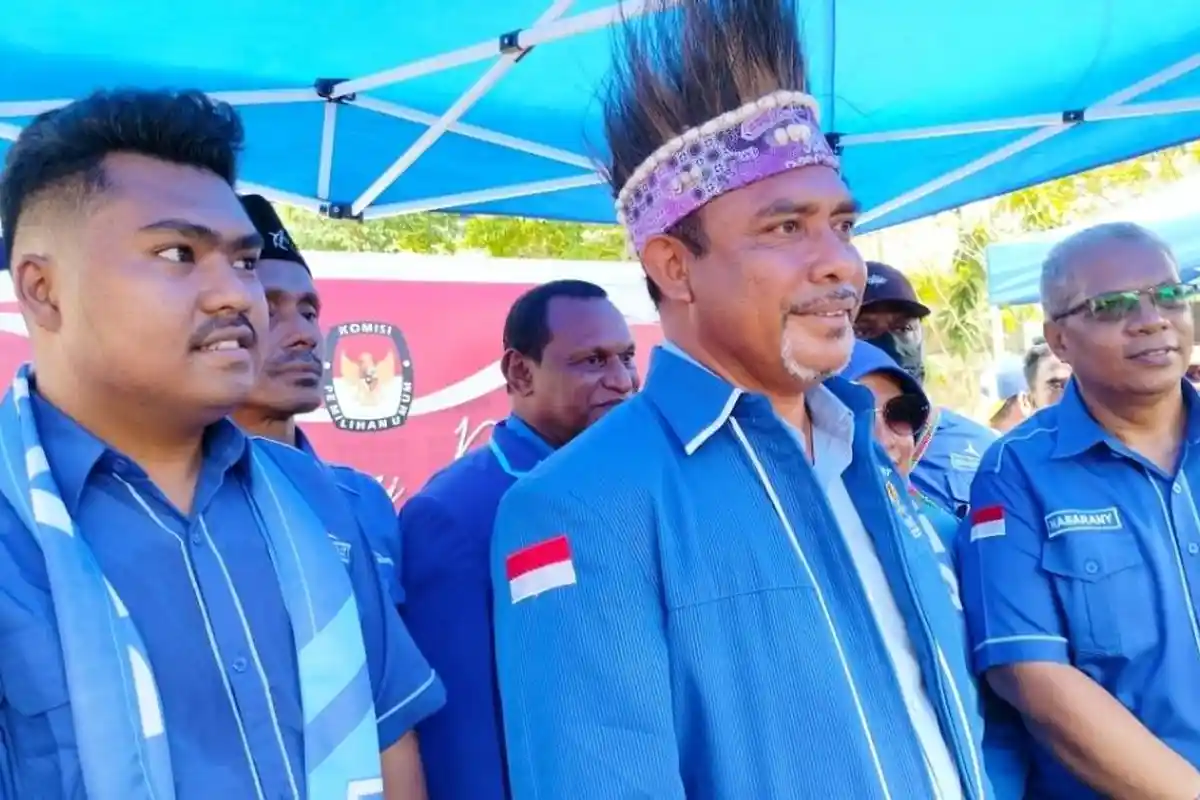 Abdul Faris Umlati Bantah Maju DPR RI: Saya Masih Bupati Raja Ampat