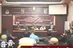 DCT-di-ruang-sidang-KPU-Kabupaten-Gorontalo-88999.jpg