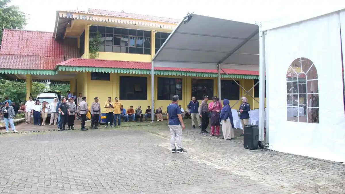 Pilkada Batam 2024, Polresta Barelang Jaga Ketat Kantor KPU, Kerahkan 103 Personel