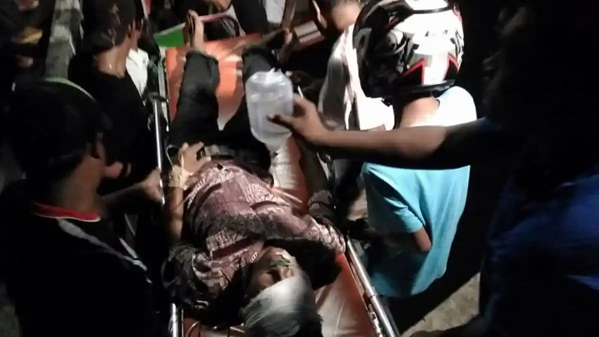 Hendak ke Masjid, Fauzan Tertimpa Tiang Listrik