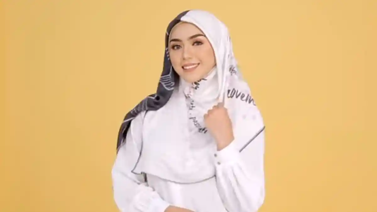 Tutorial Hijab yang Sangat Mudah Dipraktikkan untuk Acara Resmi dengan Waktu Hanya 1 Menit Saja