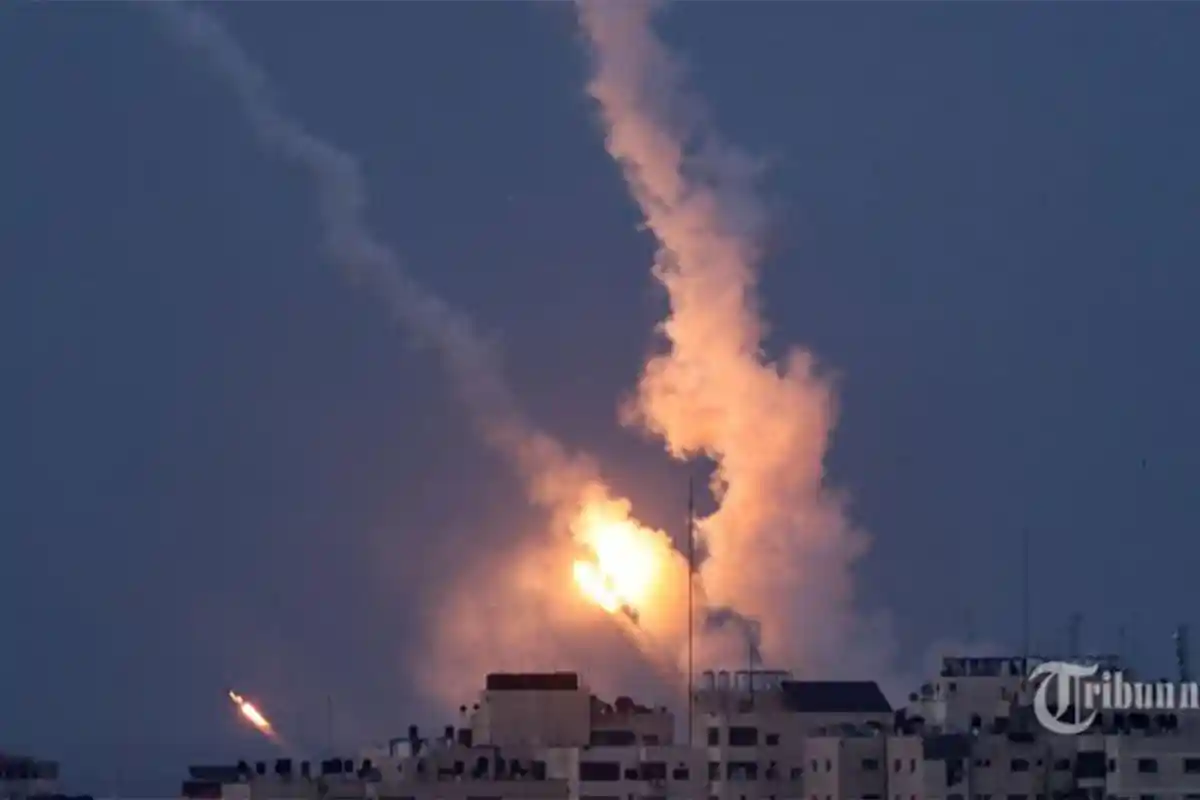 Israel Tingkatkan Serangan di Jalur Gaza, Ratusan Bangunan dan Ribuan Rumah Rata dengan Tanah