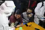 rapid-test-pengunjung-warkop-gresik.jpg