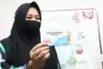Risa Saraswati Divaksin Covid-19 di RSKIA Kota Bandung